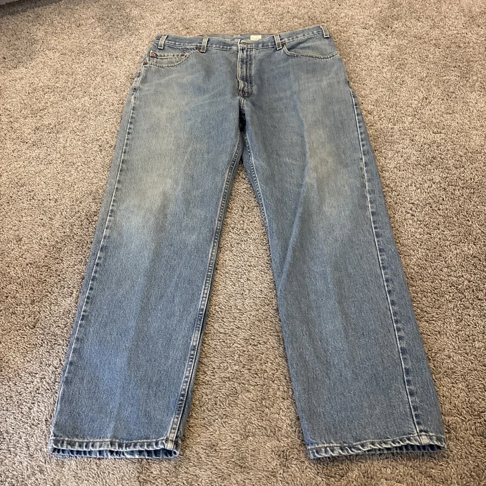 Vintage Levis Jeans Mens 40x30 Blue Denim 505 Straight Leg Paper Tag 2001 Farm
